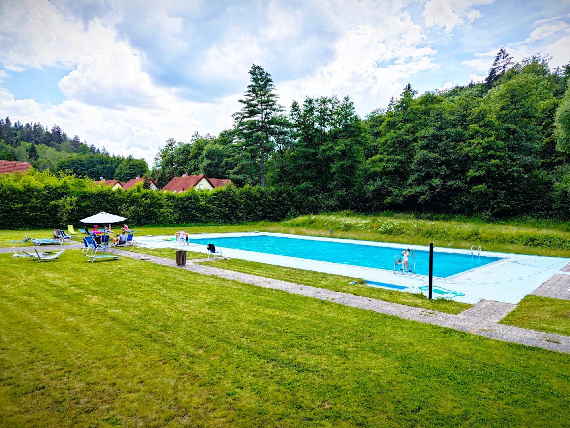 Geyserpark Village Karlsbad Buitenkant foto