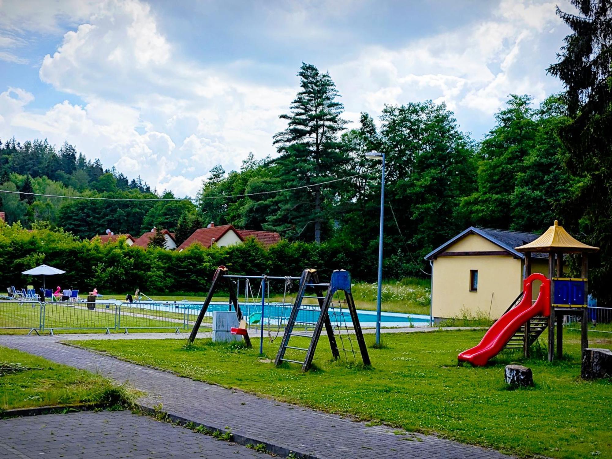 Geyserpark Village Karlsbad Buitenkant foto