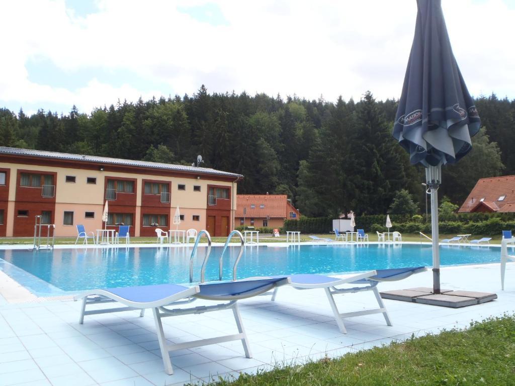 Geyserpark Village Karlsbad Buitenkant foto